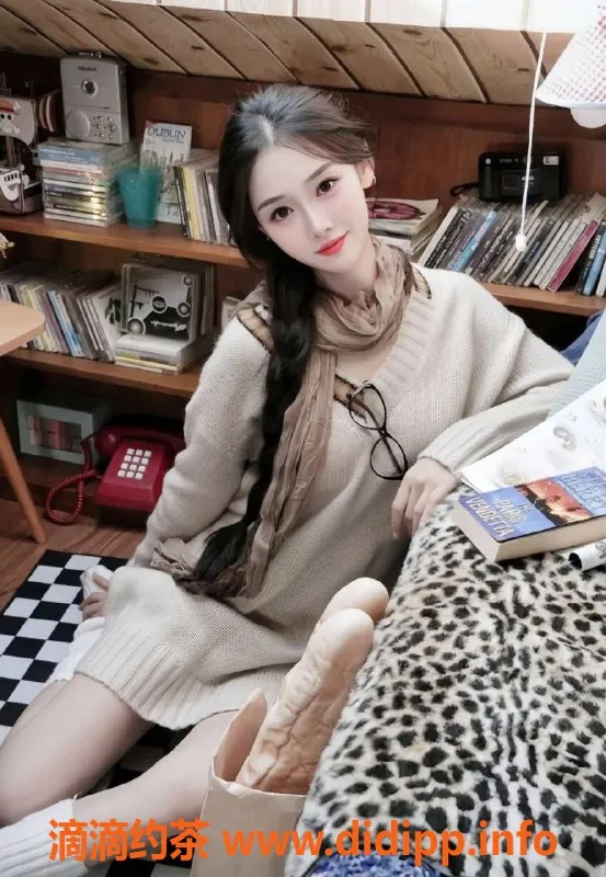 杭州楼凤-圈圈 170高52重 92-62-93美校花热情服务