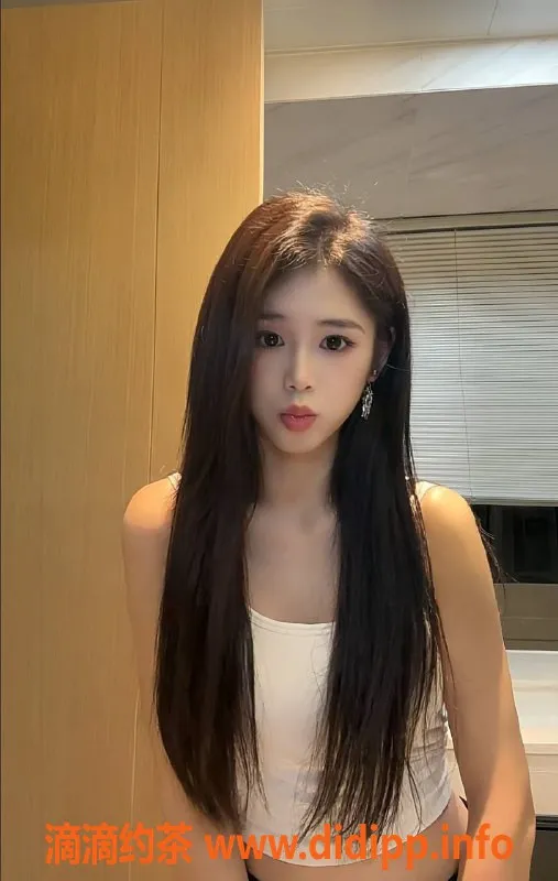 深圳楼凤资源信息,深圳龙华佳欣，21岁165cm，超值千元档服务