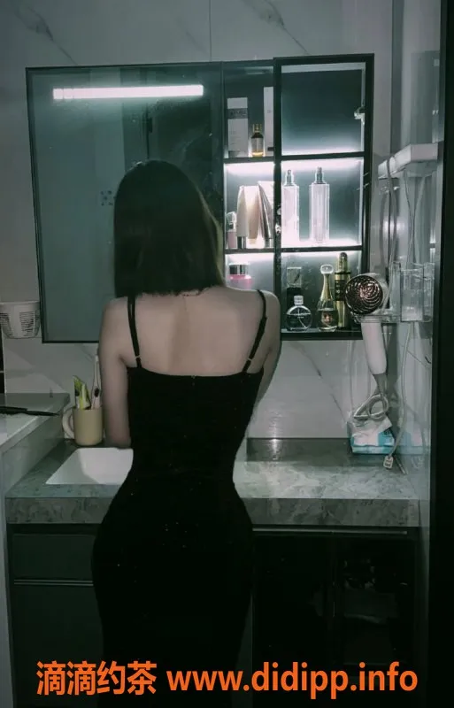 上海楼凤资源信息,长宁御姐葵安，165CM 36C 45KG，1200元体验