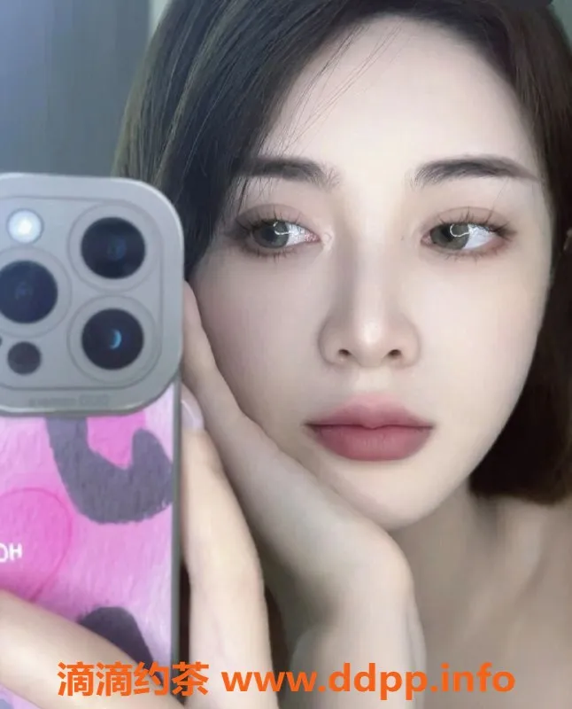 上海楼凤-长宁御姐葵安，165CM 36C 45KG，1200元体验