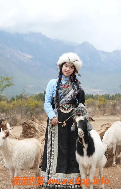 武汉上门服务-小懒猫 98年162cm天然C 身高体重配合度高