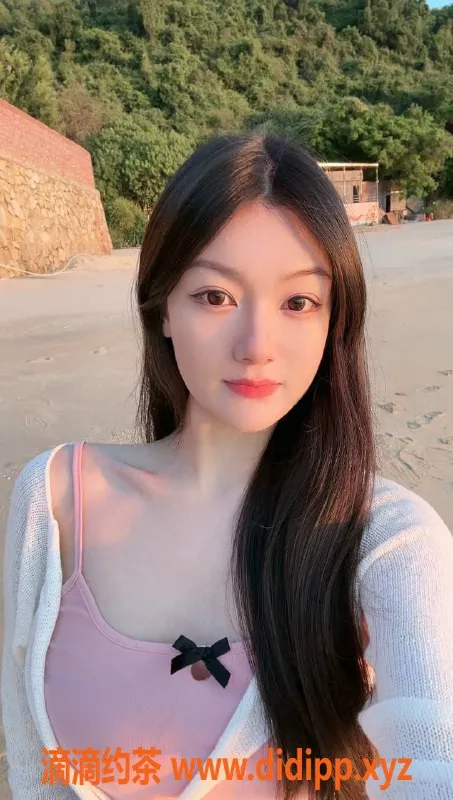 广州楼凤资源信息,双飞姐妹花：小涵小花，热情服务，天河约会