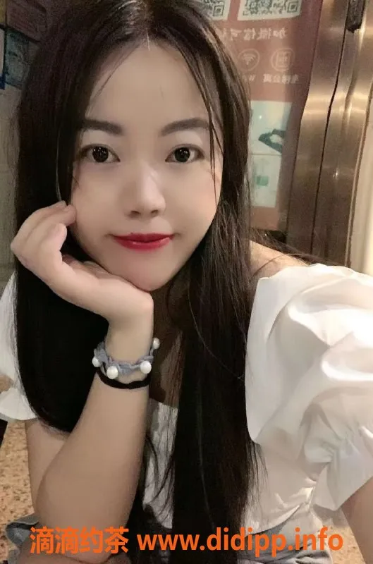 杭州楼凤资源信息,上城琪琪：22岁，165cm，48kg，热情服务