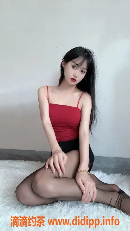 武汉楼凤资源信息,樱桃 22岁高挑妩媚妹子 166cm/52斤