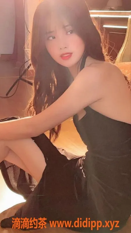 武汉楼凤-洪山区蓉儿24岁幼师，158/88，激情服务700起