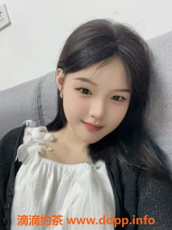 深圳楼凤-深圳龙华雨欣：800元舌吻、六九、制服诱惑