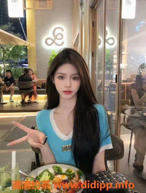 上海楼凤-静安嫩妹恩恩，20p/35pp舌吻服务