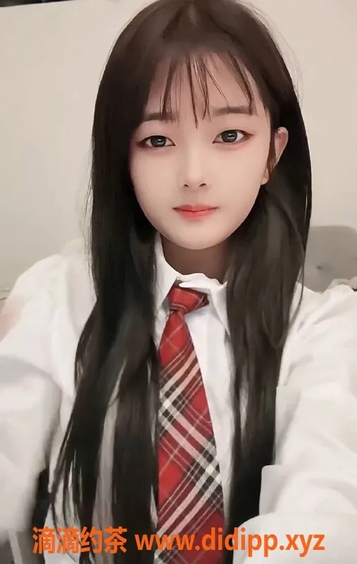 深圳楼凤-龙岗小果老师，700元体验女友感受