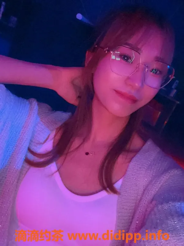 重庆楼凤-江北满满，5P热情服务，尽享乐趣