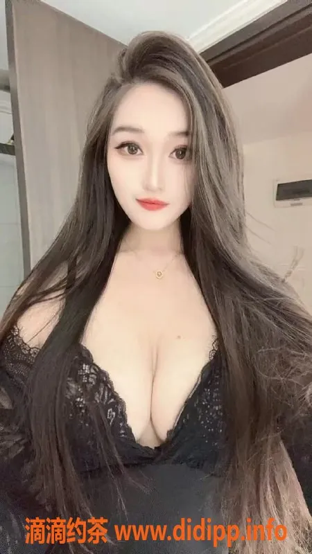 广州楼凤-天河夏雨荷，1600课费，热情服务！