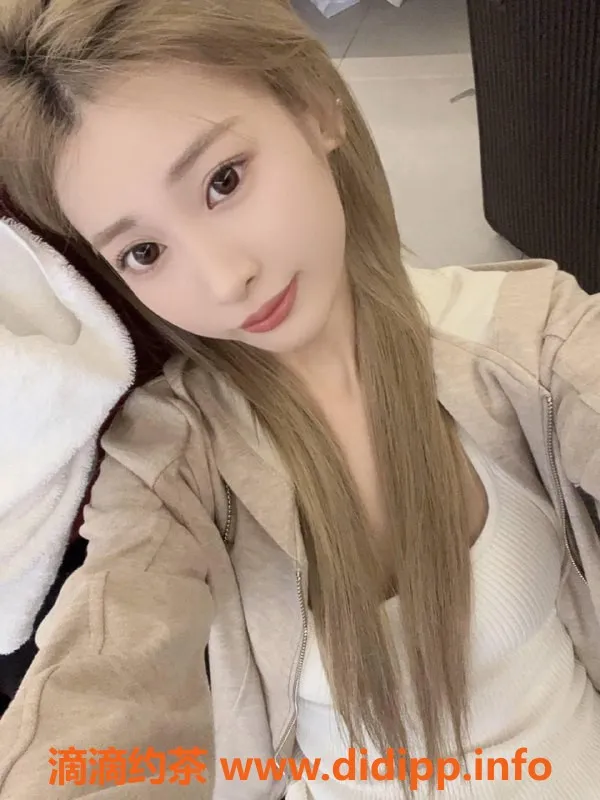 上海楼凤-普陀清纯校花兮兮，12p/22pp大长腿等你！