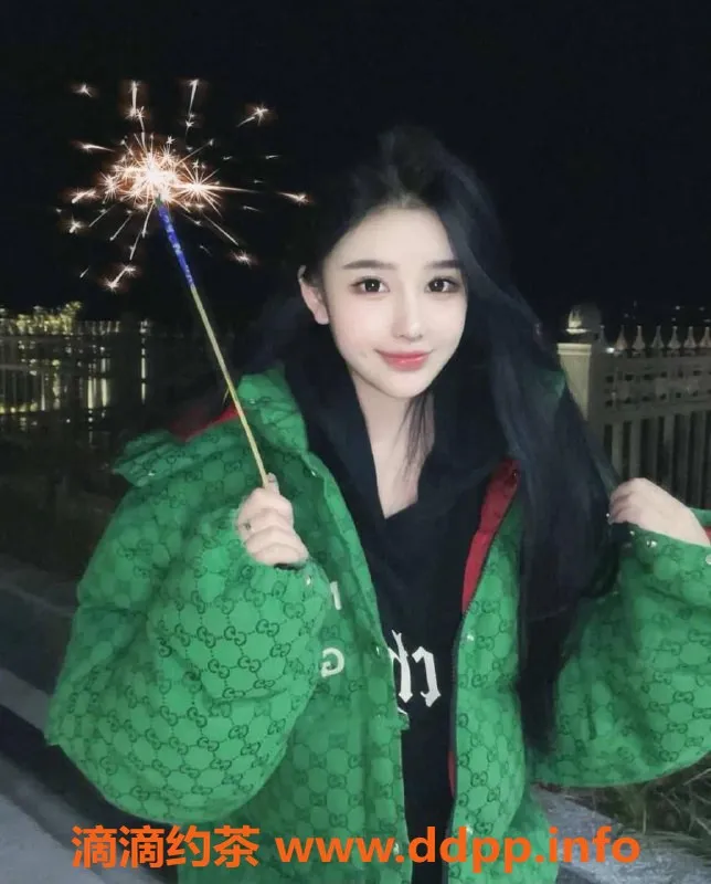 广州楼凤资源信息,广州天河苏苏，大长腿小嫩妹，体验三点粉嫩