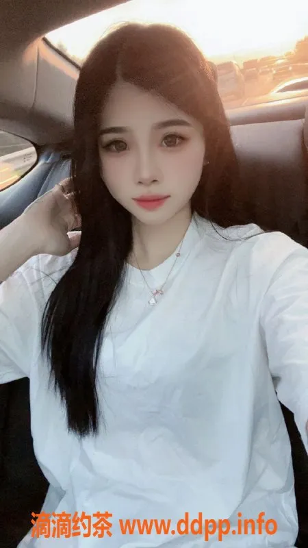 深圳楼凤-龙华可乐，173cm身高，1300元起服务体验