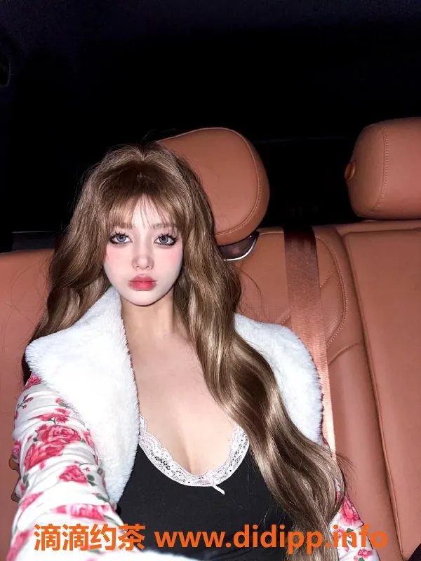 上海楼凤-黄埔嫩妹月琪，巨乳甜心，课费16p