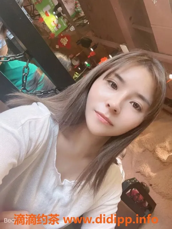 广州楼凤资源信息,天河小爱，23岁，162cm，43kg，胸36C，热情服务！