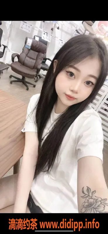 杭州楼凤-杭州苏西 19岁36D清纯美少女 执迷大长腿