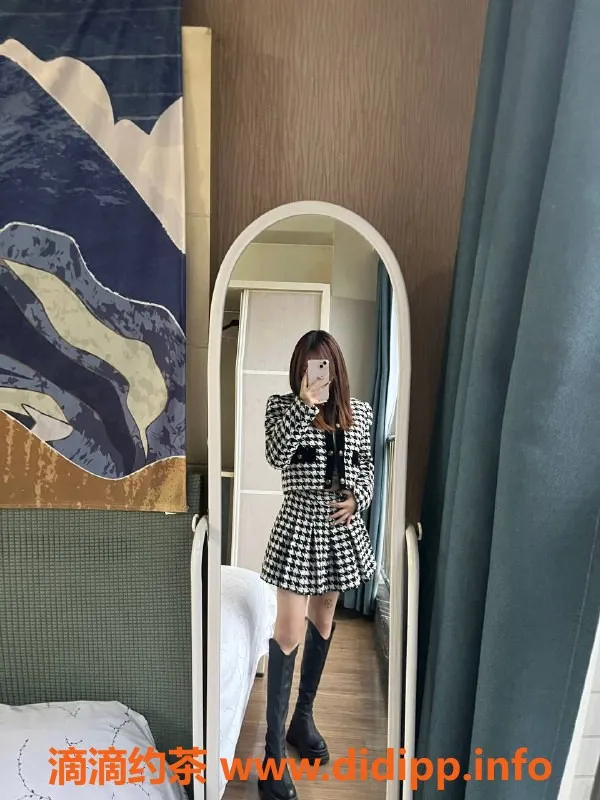 杭州上门服务-滨江可可，19岁B~C，夜间服务超值