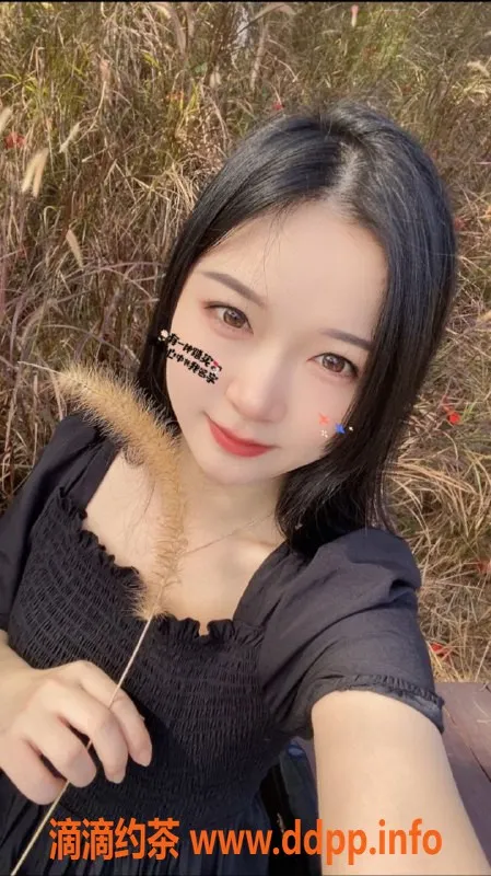 深圳楼凤资源信息,龙华兼职嫩模 27岁155cm 45kg B杯