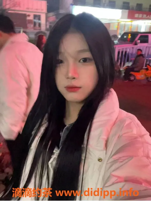 广州楼凤-天河区娜宝18岁天然白虎，身高162，45kg，纯天然经典服务