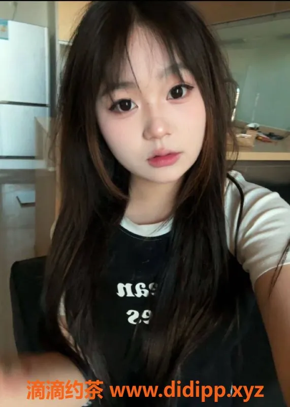 广州楼凤-天河嫩妹小八，500元带你享受极致服务