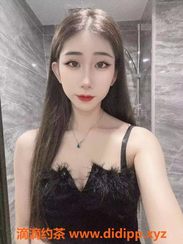 武汉楼凤-汉口紫萱，160cm、43kg，激情服务等你体验！