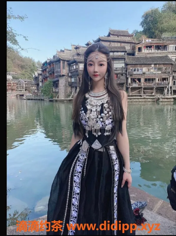 杭州楼凤-梦瑶✨20岁，身高164，C罩杯，痴迷陪伴服务！