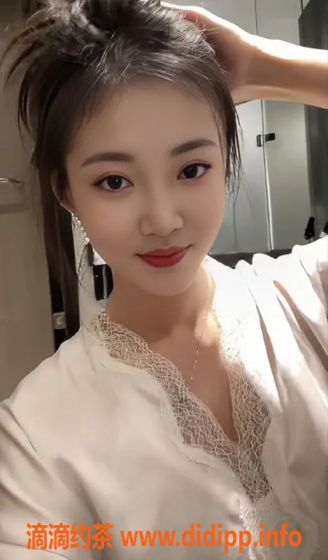 广州楼凤-天河麦穗，课费1200p，1700pp