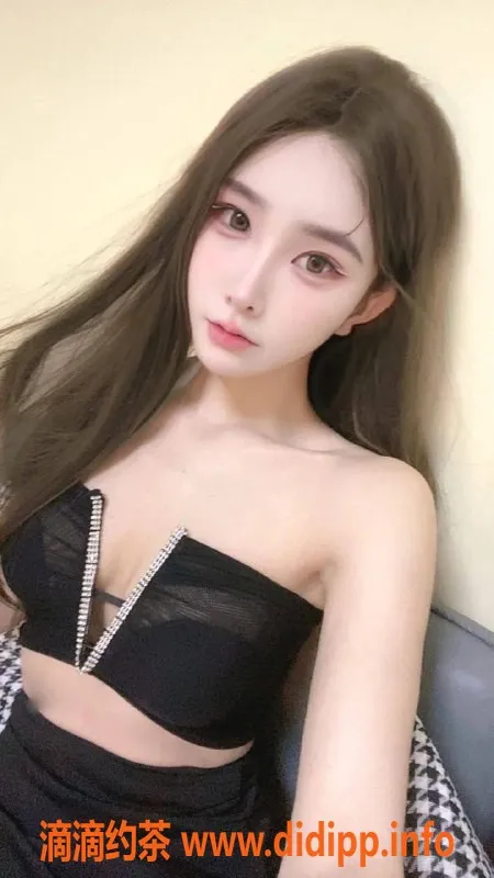 广州楼凤-广州天河哆啦，700元69式服务，深喉体验