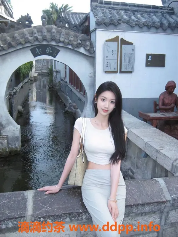 苏州上门服务-苏州涵轩，上门服务，166cm 51kg，C罩杯