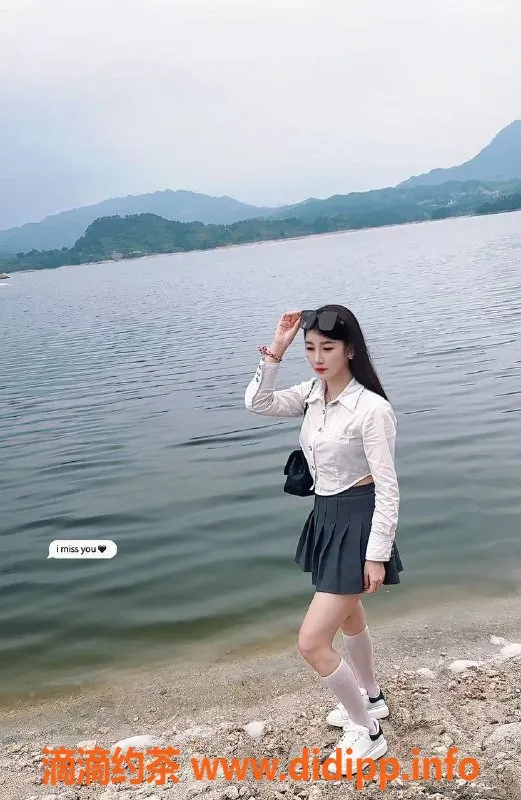 杭州楼凤资源信息,米娜，25岁，162cm，48kg，C罩杯，亲密服务400元/次