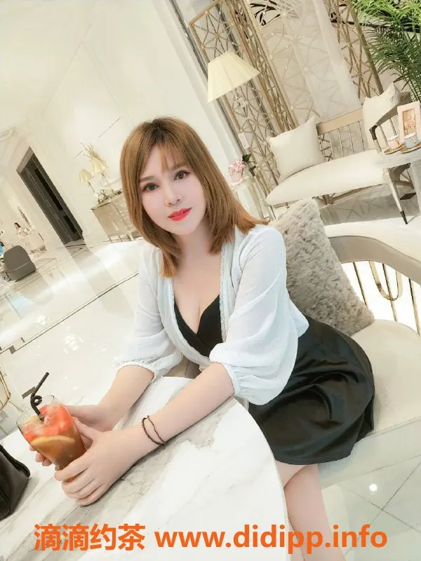 广州楼凤-海珠区洛施，热情服务，身材诱人