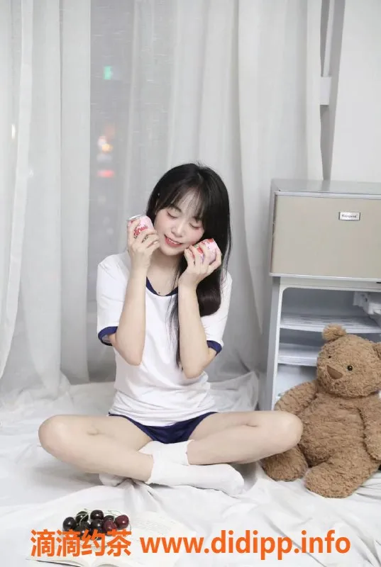 广州楼凤-广州天河糖糖，600元口活超享受！