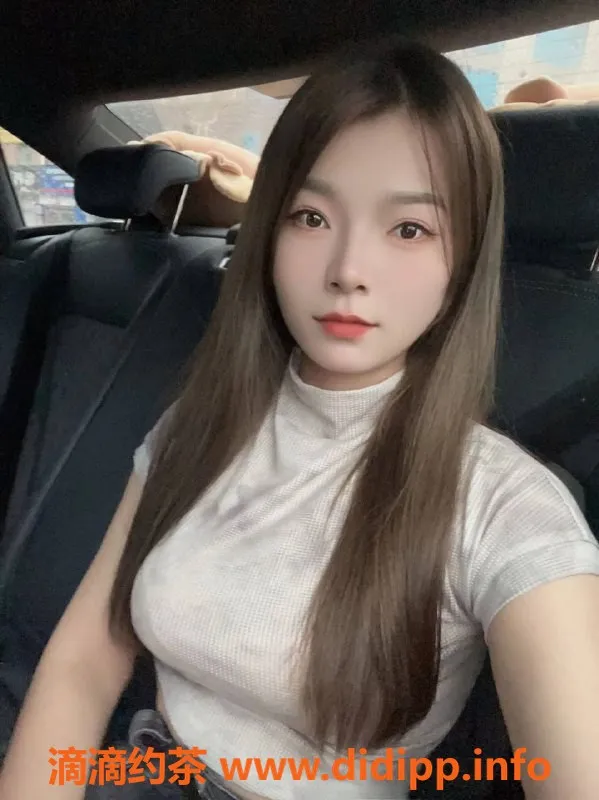 广州楼凤-广州天河贝贝：600元无套吹，69式体验