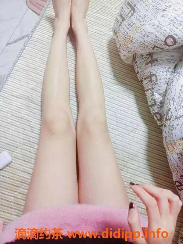 广州楼凤-番禺温柔晓晓 34B 19岁 800元起服务