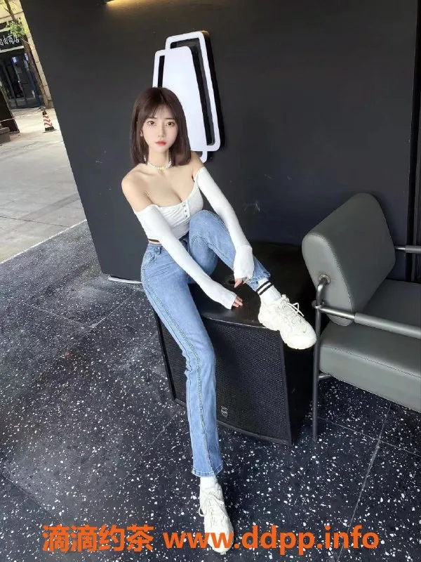 北京楼凤-湖北晨璐 24岁 170高颜值妹子 服务一流