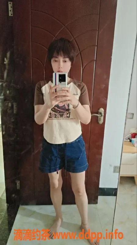 广州楼凤-番禺安琪，160cm，98斤，服务多样，400元体验