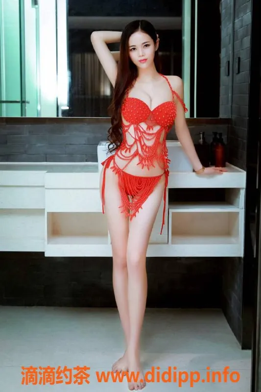 广州楼凤-广州依依，600元舌吻，69式激情服务