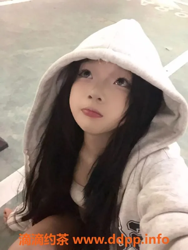 福州楼凤资源信息,福州73号萝莉上门服务，161cm初体验