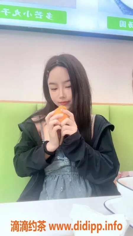 深圳楼凤资源信息,24岁深圳光明小妹，只需600元，超级诱人！