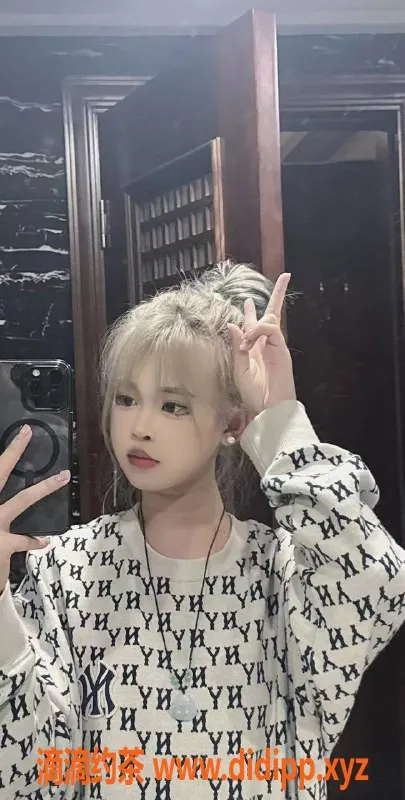 广州楼凤资源信息,佛山18岁新人九儿，165cm，服务贴心