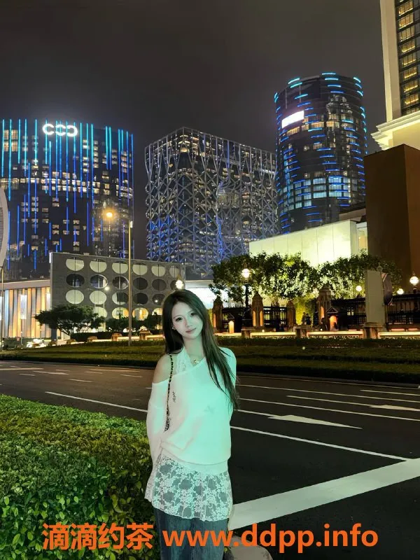 深圳楼凤-深圳龙华小歆瑶，1500元起，情趣服务全体验