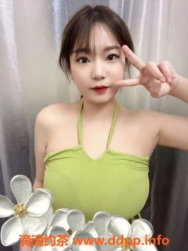 深圳楼凤资源信息,宝安23岁艺名，身高165，体重55，胸围36E，服务多样