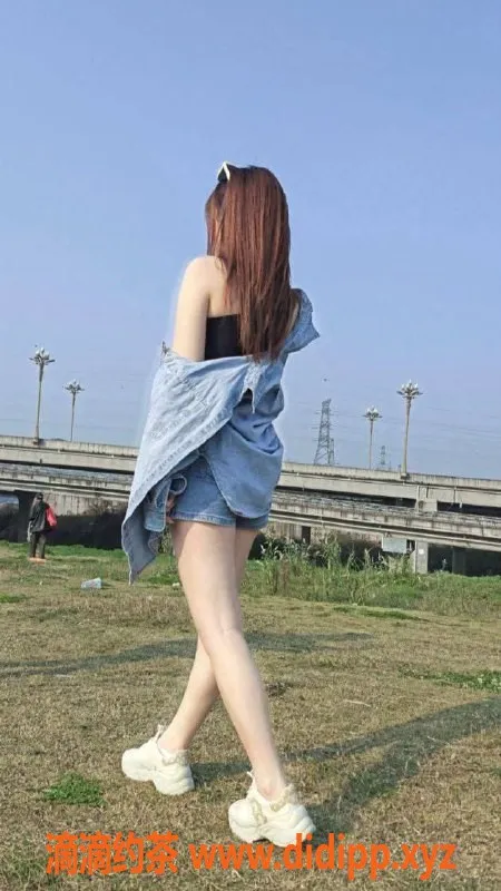 成都楼凤-东湖公园御姐米朵，服务6p起