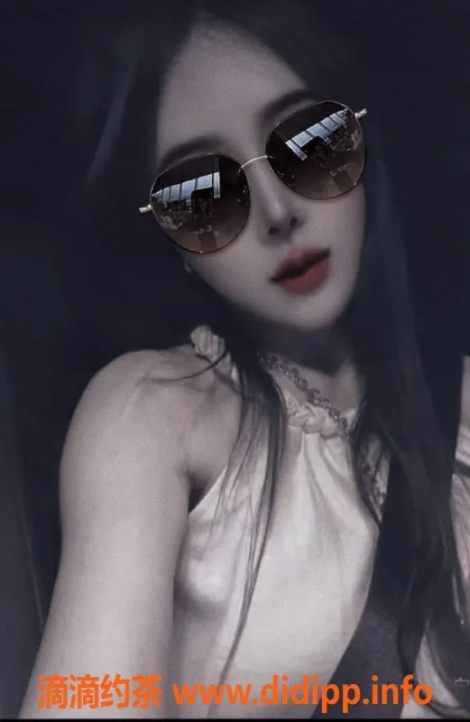 成都楼凤-武侯区莎莎自聊 6p 9pp服务体验