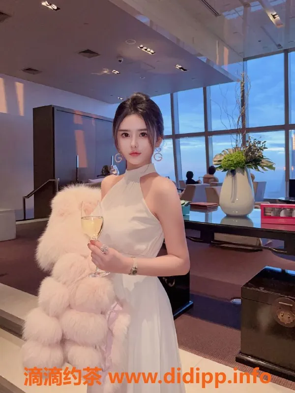 广州楼凤-天河区妞妞，茶费500，邀你畅聊