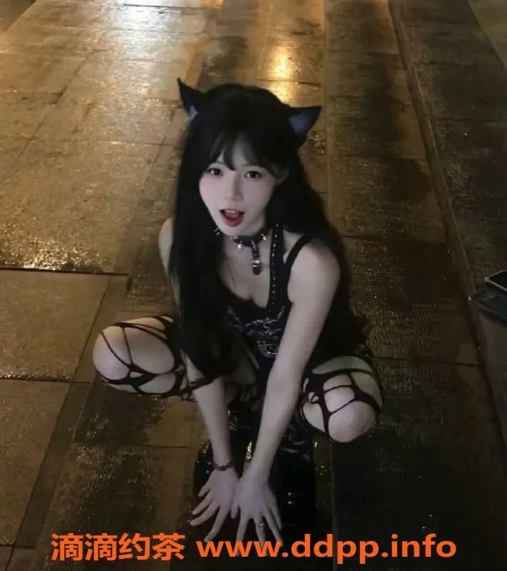 福州楼凤-福州萝莉冰冰，163cm，85斤，乖巧听话