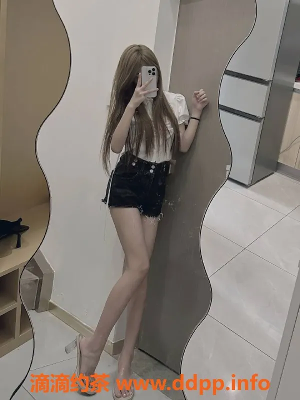 深圳楼凤-南山白虎小姐姐：18岁165cm，40kg，超值体验！