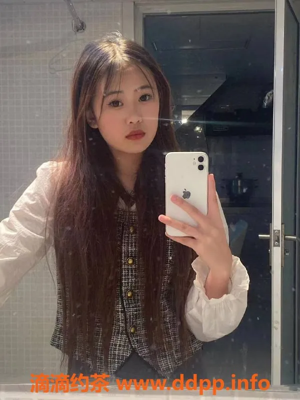 北京楼凤-百子湾夏瑶 18岁嫩妹 性感温柔服务