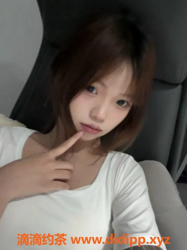 福州楼凤资源信息,福州萝莉118号上门服务，160/38D，69体验