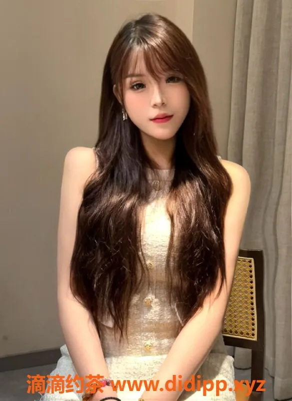 成都楼凤-成华区#小u，嫩妹大胸，车费7p